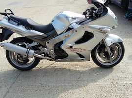 2002 Kawasaki ZZR1200, very tidy with only 50000 miles, £1600 as is or £1995 on the road.