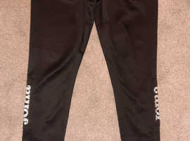 2 pairs of boys joggers