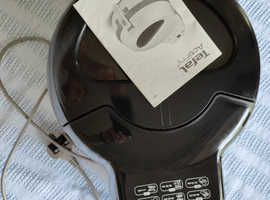 Tefal Actifry Immaculate. Spotlessly clean £45
