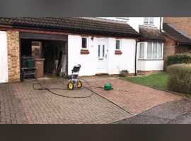 professional pressure cleaning service