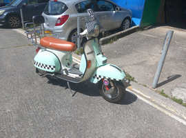 Vespa PX200e