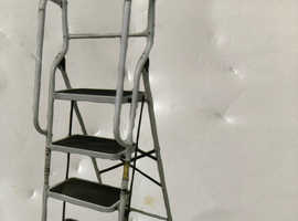 Easy life genius safety ladder