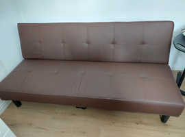 Click-clack sofa bed