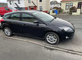 Ford FOCUS TITANIUM, 2012 (12) Black Hatchback, Manual Petrol, 90,000 miles
