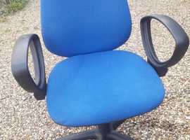 free Office furniture for free in Guildford | Find Office Furniture and  Equipments at Freeads in Guildford's #1 Classified Ads