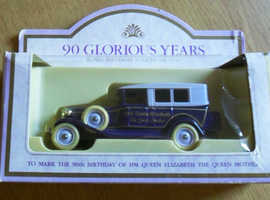 Queen Elizabeth the Queen Mother toy