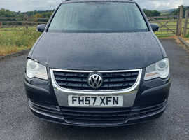Volkswagen Touran, 2007 (57) Black MPV, Manual Diesel, 171,783 miles