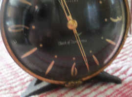 VINTAGE SINGLE WIND ALARM CLOCK