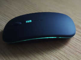 Slimline wireless USB 2 powered black mouse