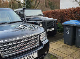 Land Rover Range Rover, 2012 (12) black estate, Automatic Diesel, 74,600 miles