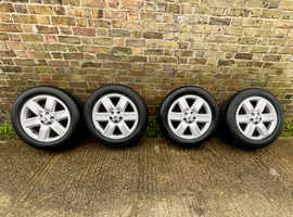 Set of 4x 19 inch five stud Range Rover alloy wheels With Tyres. Will fit discovery and freelander Collection Westcliff on Sea, SS2 6HJ