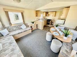 £2995 site fees cheap 3 bedroom static caravans for sale in Clacton on Sea Essex 12ft wide