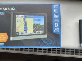 GARMIN SAT NAV