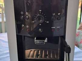 Krups Quattro Force Ea81 Bean To Cup Coffee Machine. Model Fpb145000p ...
