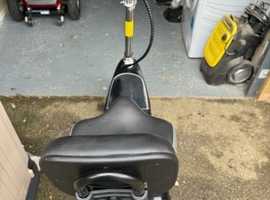 Electric scooter goes 18 miles on the battery