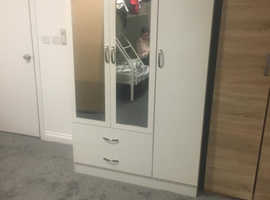 Must Go!! Brand New High Gloss Wardrobe For Sale With FREE LEDLight||COD|