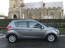 Zero road tax Hyundai i20 ACTIVE BLUE DRIVE CRDI 2013 9 months mot lots of service history