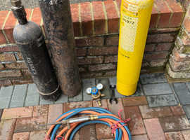 welding equipment gas and arc.