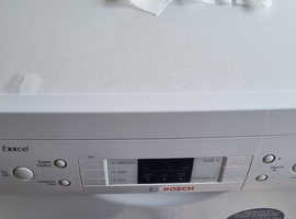 Bosch White Slimline Exxcel Dishwasher