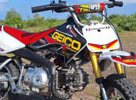 2004 A.P.C Motor Company Honda