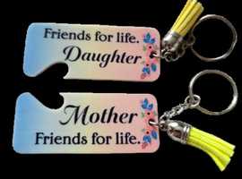 Mums and daughter keyrings