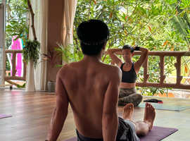 200 hour Yoga Teacher Training (ULU YOGA)