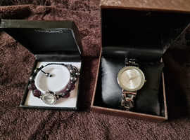 2 Ladies/Teen Girls Watches GREAT XMAS GIFTS!