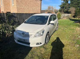 Toyota Verso, 2012 (12) White MPV, Manual Diesel, 185,000 miles