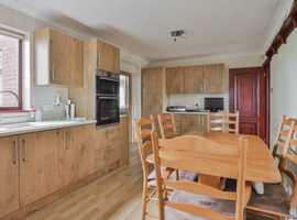 Offers invited - 4 double bedroom detached family home - garden, garage, parking, Hull HU8