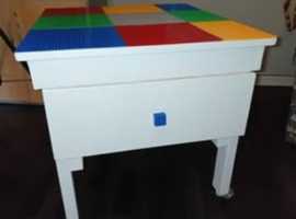 20kg Lego and handmade Lego table