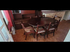 Mahogany table with 6 chairs