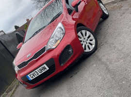 Kia Rio, 2013 (13) Red Hatchback, Manual Diesel, 90,000 miles