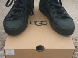 UGG Women's Olli Leather Hi-Top Trainers - Black