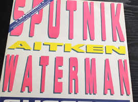 Sigue Sigue Sputnik 12 inch vinyl single from 1988 excellent condition