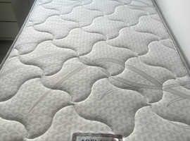Single bed with brand new mattress