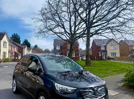 Vauxhall CROSSLAND X, 2018 (18) Black Hatchback, Manual Petrol, 86,322 miles