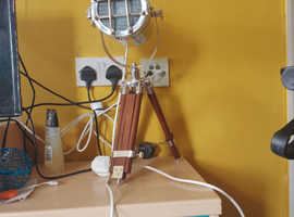 Freestanding nautical lamp
