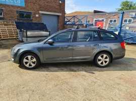 Skoda Octavia, 2016 (65) Grey Estate, Manual Diesel, 86,745 miles