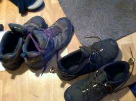 free "semi passable" walking boots in Bingley meet in town - your choice.
