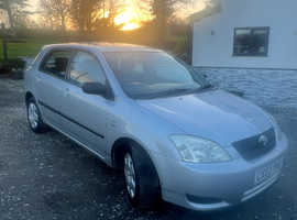 Toyota Corolla, 2003 (03) Silver Hatchback, Manual Petrol, 103,588 miles