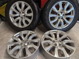 Set of four Range Rover Evoque alloy wheels