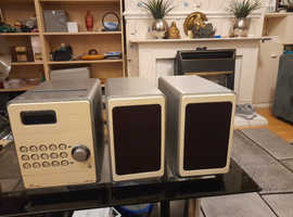 Sony RETRO  stereo system Cream and silver.  2001