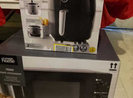 BRAND NEW AIR FRYER AND MICROWAVE