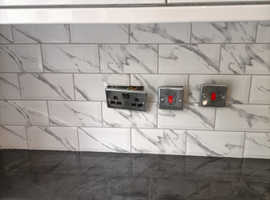 Floor and wall tiler