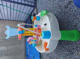 Water play trough