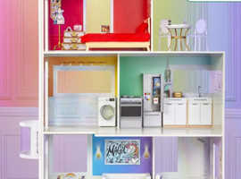 Rainbow high house
