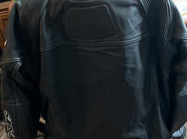 Alpine stars Leather Motorcycle Jacket Size UK 42