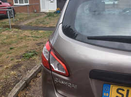 Nissan Qashqai, 2012 (12) Beige Hatchback, Manual Petrol, 112,000 miles
