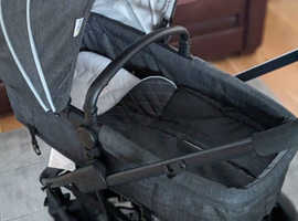 Hauck Pacific 4 Shop & Drive Travel System