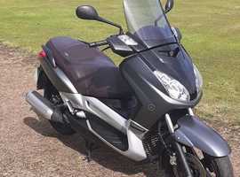 Yamaha Xmax YP250R